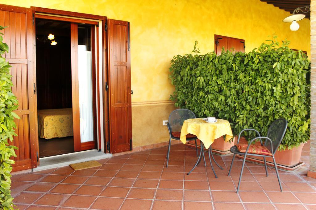 Agriturismo Giuncola & Granaiolo Риспешия Экстерьер фото