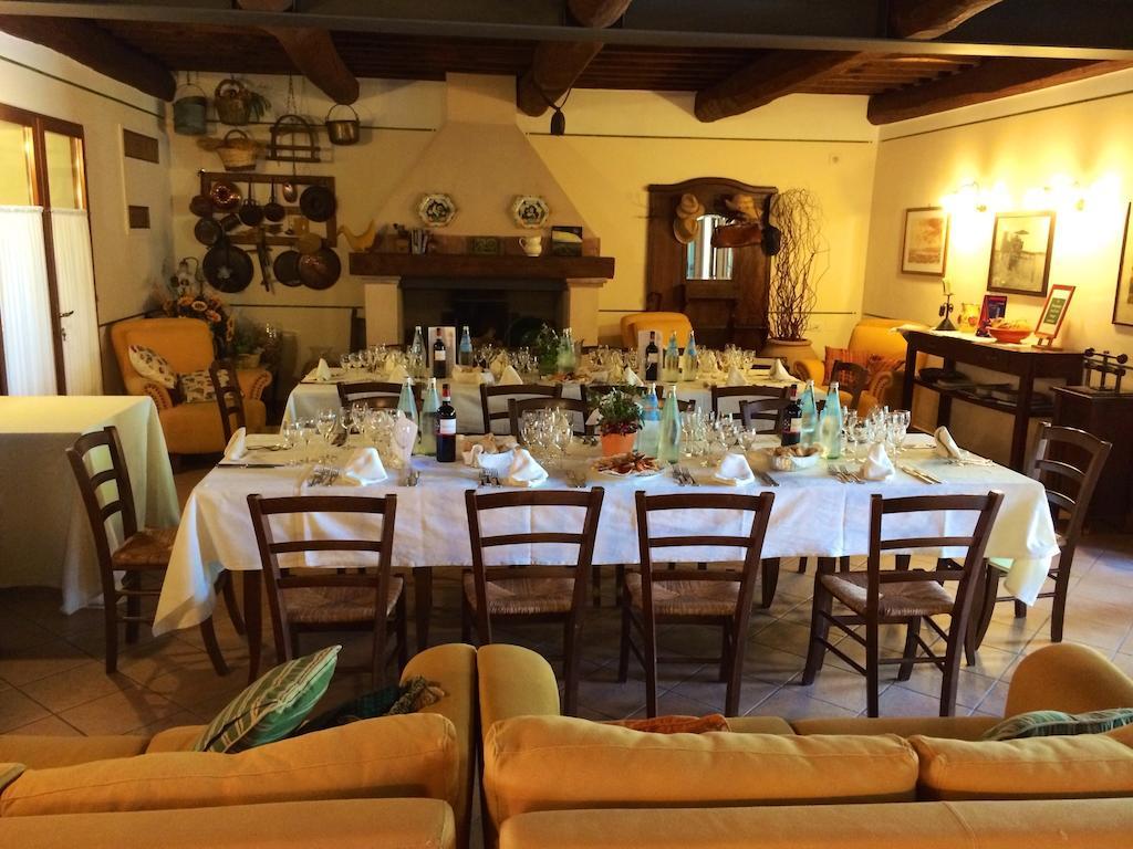 Agriturismo Giuncola & Granaiolo Риспешия Экстерьер фото